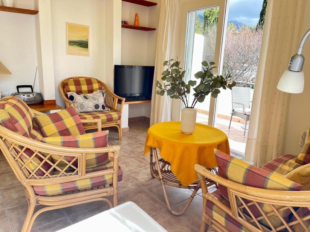 Casa Mira, Ruhiger Bungalow In Las Norias Los Llanos De Aridane Exteriér fotografie